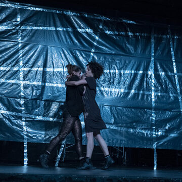 Sonja Pregrad i Ana Kreitmeyer - Tamo vani