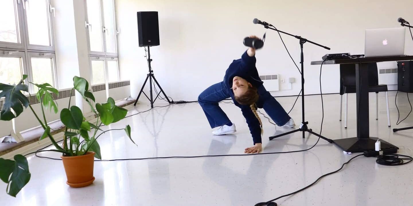 Rezidencija - Mateja Bilosnić i Nikolina Rafaj Kata strofa