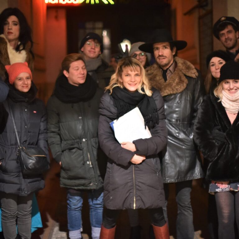 Anica Tomić i Jelena Kovačić, Usmeni spomenik /Queer Zagreb Sezona 2019 / Photo: Silvija Dogan, This is a Domino project!