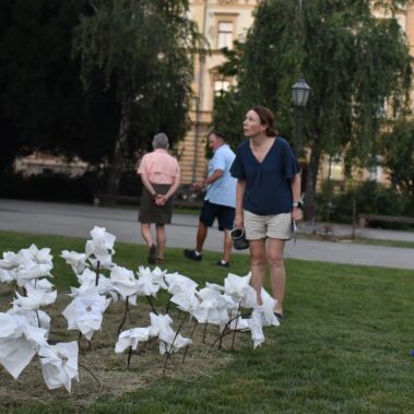 Azra Svedružić & Demirel Pašalić (HR): Slušaj Šume! / Festival Perforacije 2019, photo: Silvija Dogan / This is a Domino project!