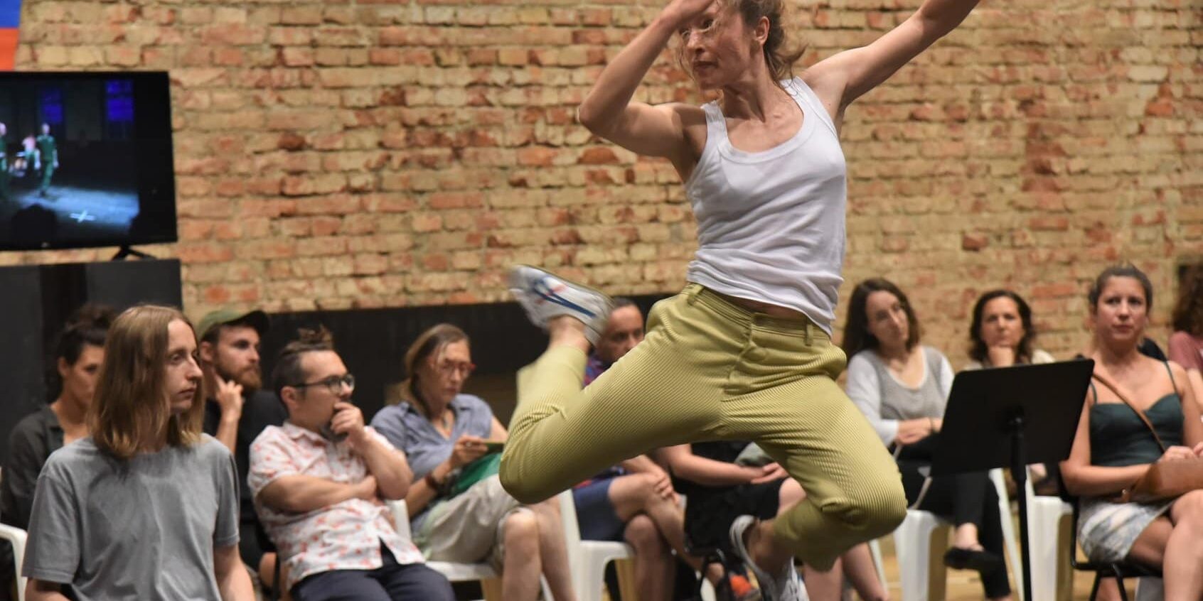 BADco.(HR): Nemogući plesovi / Festival Perforacije 2019, photo: Silvija Dogan / This is a Domino project!