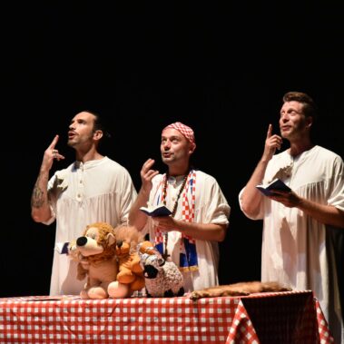 Miran Kurspahić & Rona Žulj: VICTIMS4LIFE – Žrtve za život / Festival Perforacije 2019, photo: Silvija Dogan / This is a Domino project!