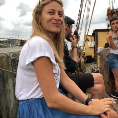 Karmen Krasić Kožul – Osam radionica kod Betine i Anete / This is a domino project!