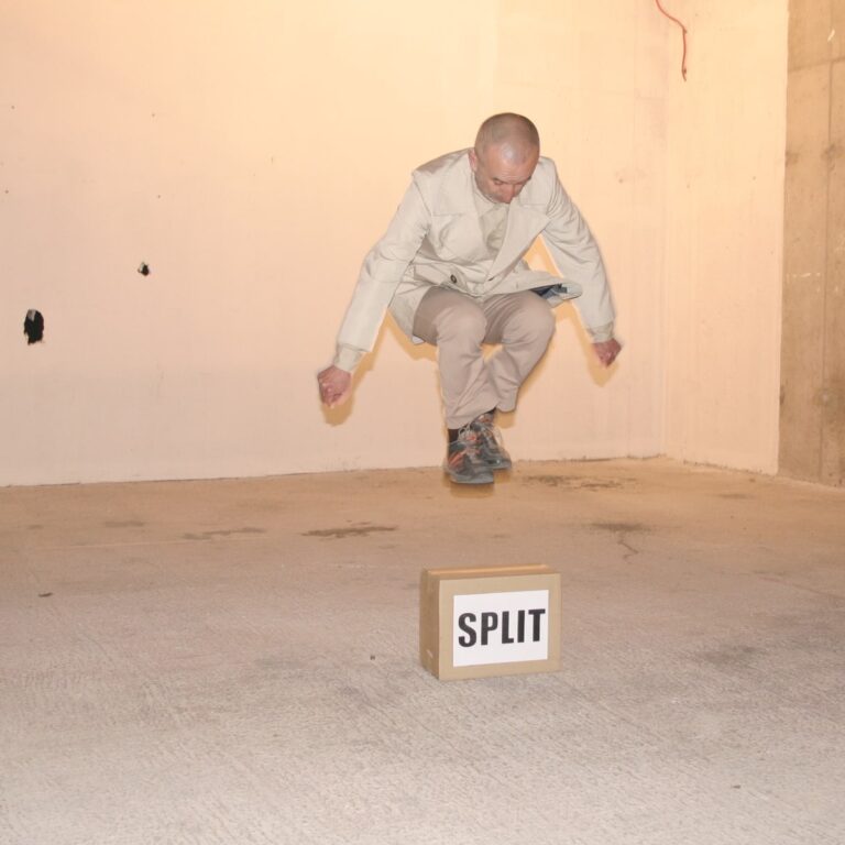 Milan Brkić – Udruge za suvremenu umjetnost Kvart: Skok (2009.) – arhiva umjetnika