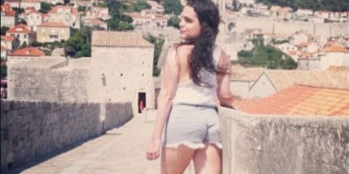 Are you a member of the LGTBIQ+ community interested in sharing your stories and being part of a unique performance? We invite you to participate in the creation of "INFINITE ARCHIVE #1 Irrefrenable," directed by the Argentine director, Gonzalo Quintana.